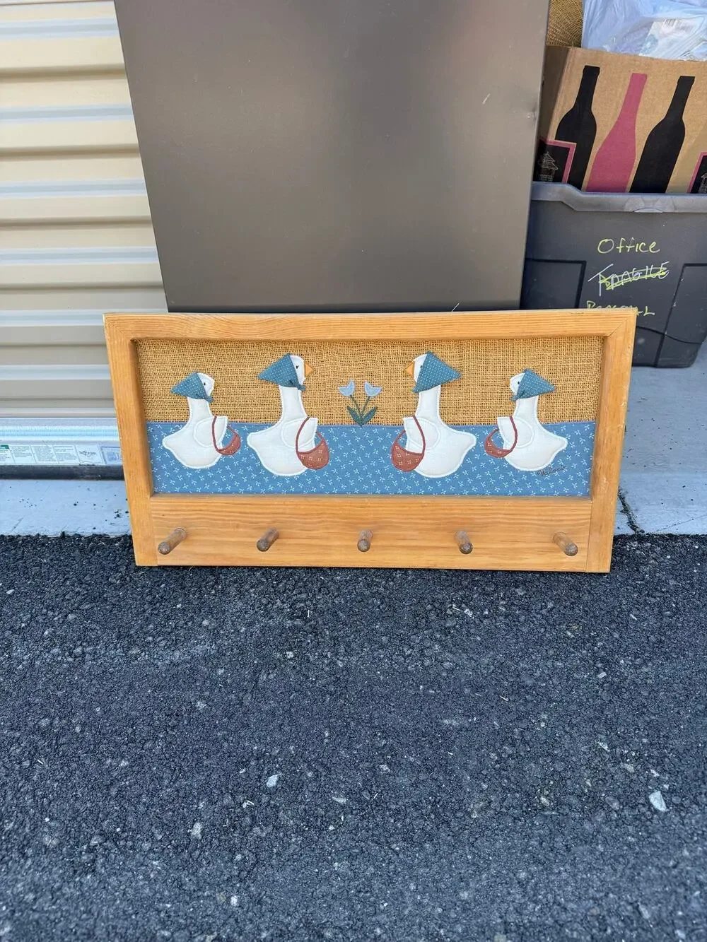 Vintage Valorie’s Folk Art Appliqué multi peg coat bag towel rack holder 80s